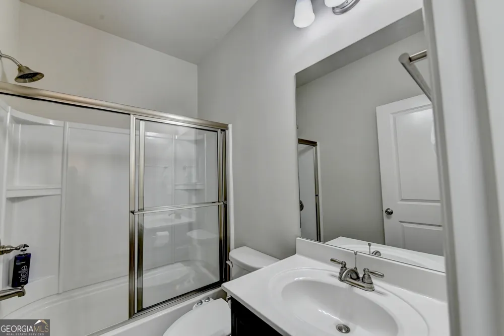 4922 Park Vale DR Buford, GA 30518