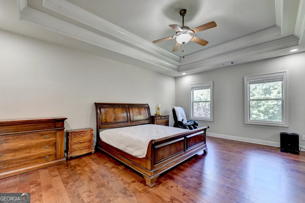 4922 Park Vale DR Buford, GA 30518