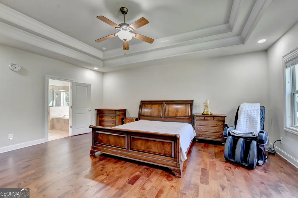 4922 Park Vale DR Buford, GA 30518