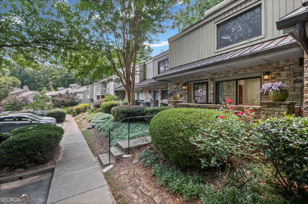 1252 Druid Knoll DR NE Brookhaven, GA 30319