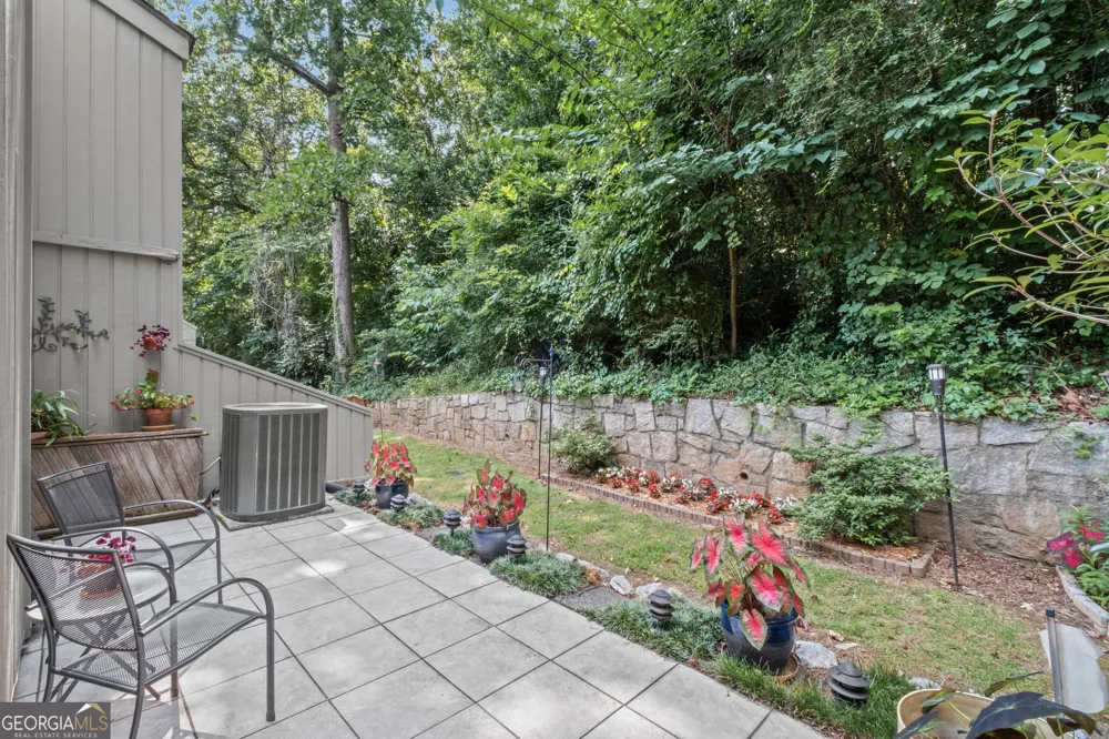 1252 Druid Knoll DR NE Brookhaven, GA 30319