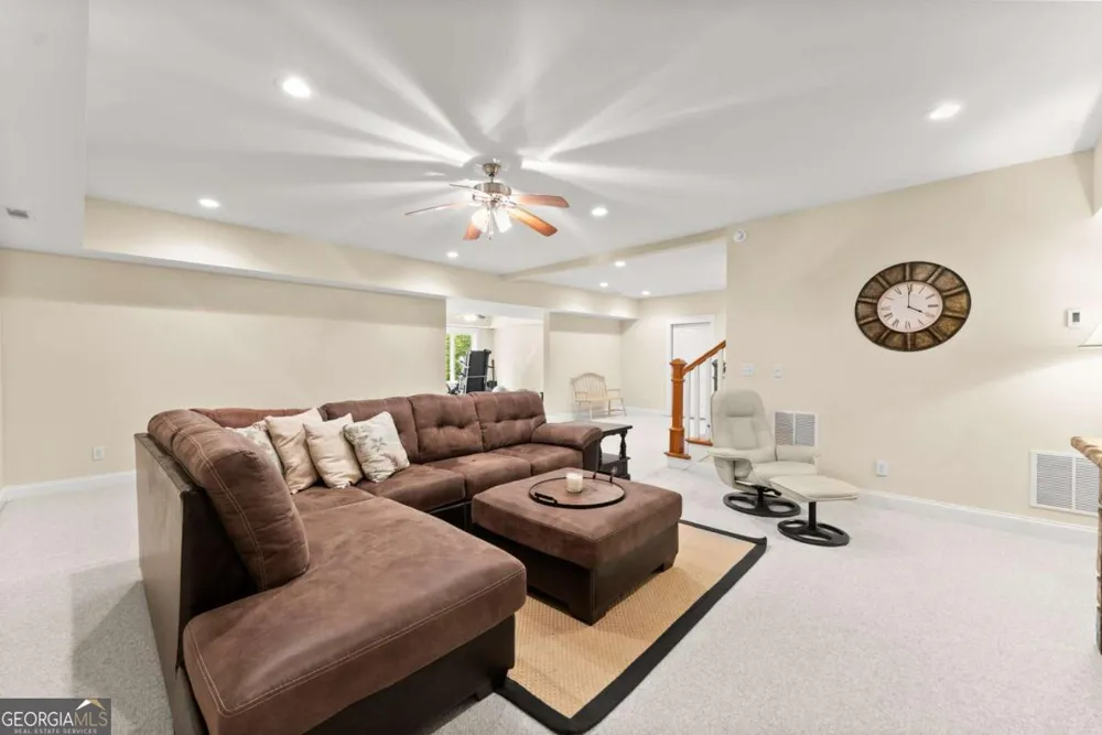 526 Orchard DR Clarkesville, GA 30523