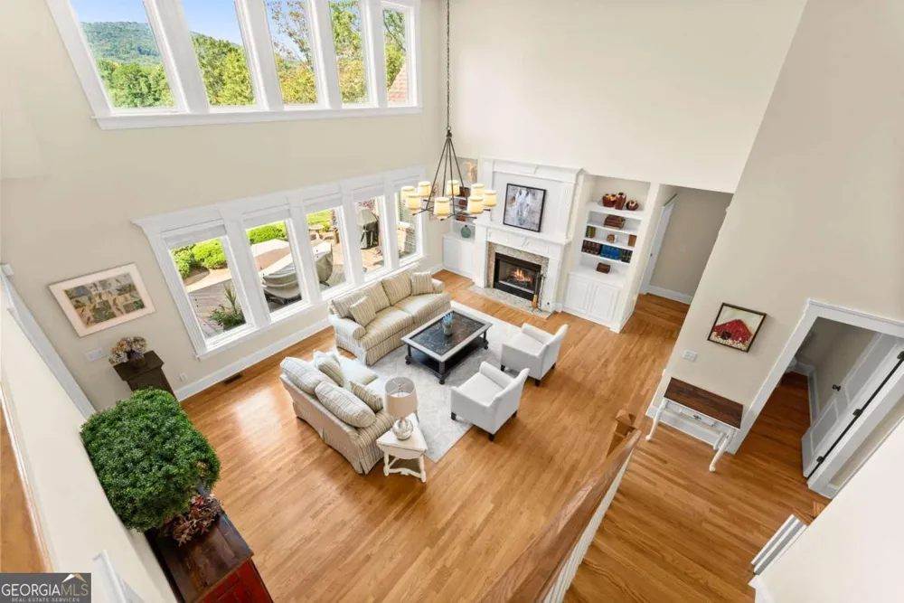 526 Orchard DR Clarkesville, GA 30523