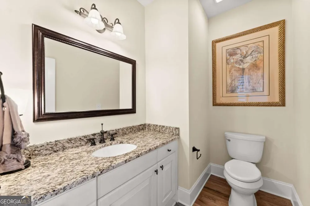 526 Orchard DR Clarkesville, GA 30523