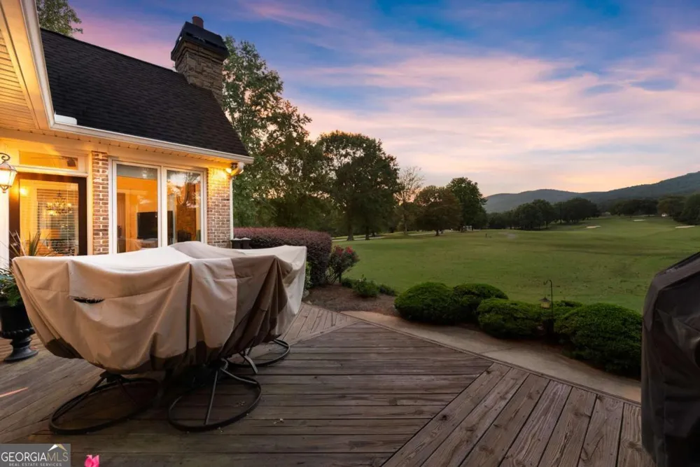 526 Orchard DR Clarkesville, GA 30523