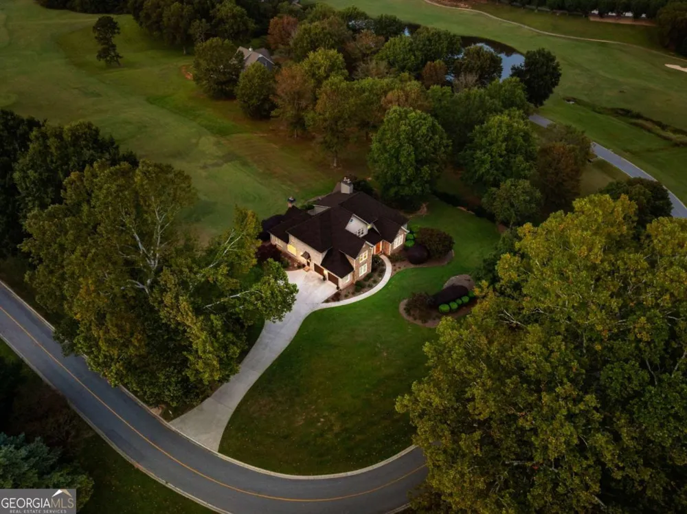526 Orchard DR Clarkesville, GA 30523