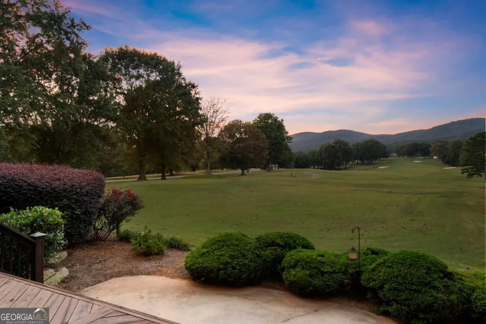 526 Orchard DR Clarkesville, GA 30523