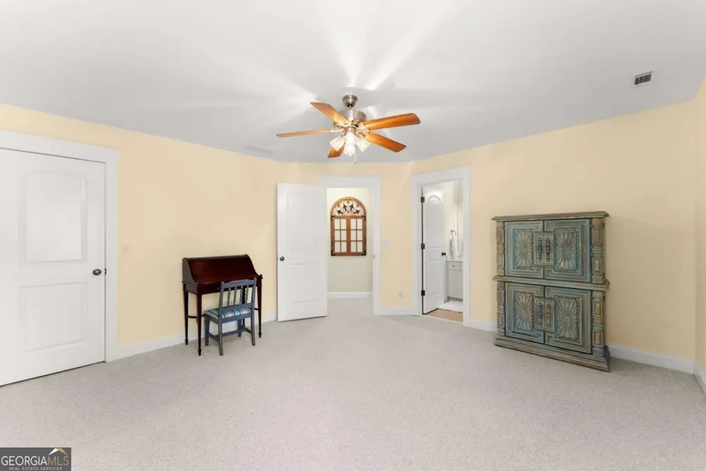 526 Orchard DR Clarkesville, GA 30523