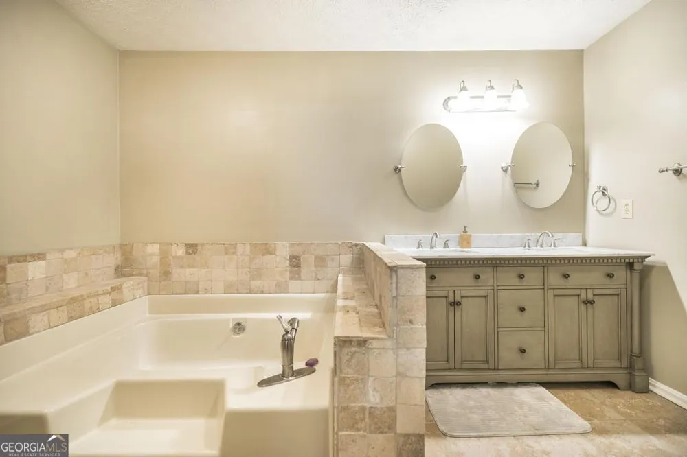 208 Shenandoah TRL Warner Robins, GA 31088
