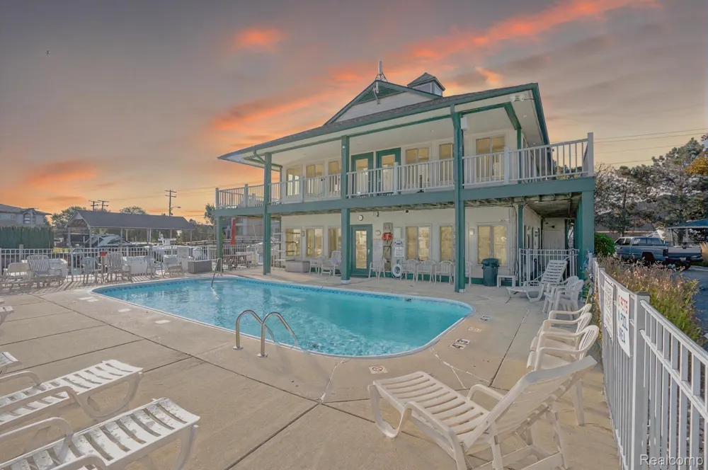32081 River Road Harrison Charter Township, MI 48045
