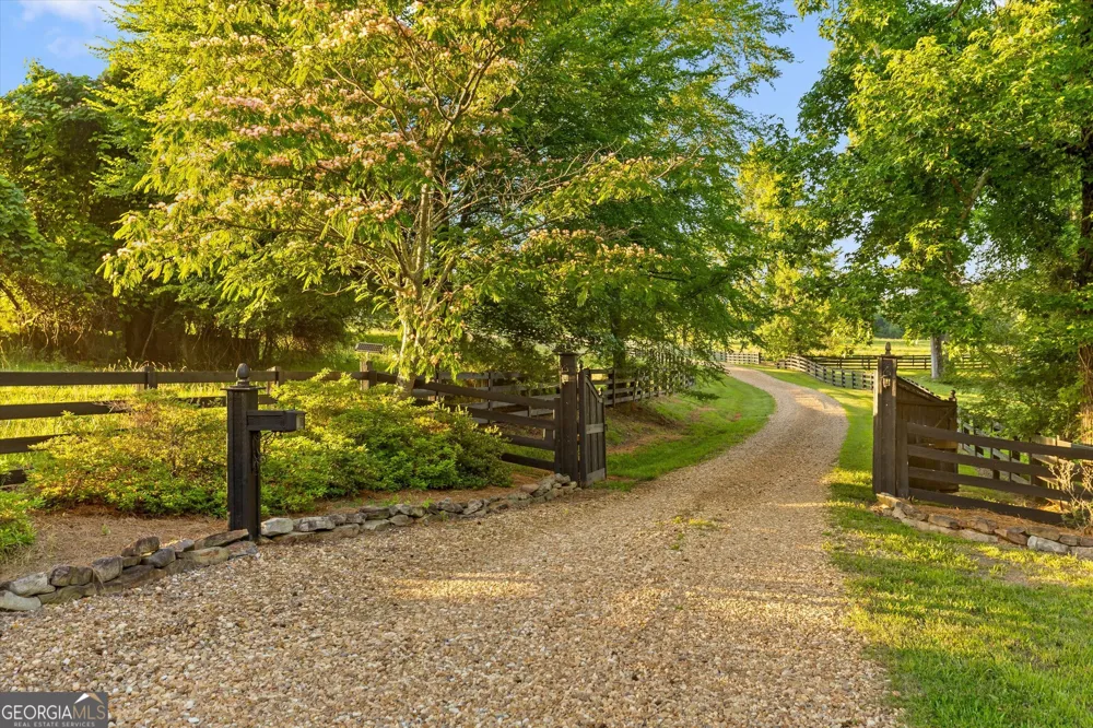 3905 Highway 286 Chatsworth, GA 30705