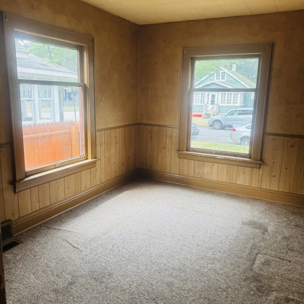 1730 Elwood Street Muskegon, MI 49442