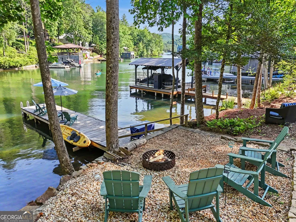 276 Fulton RD Tiger, GA 30576