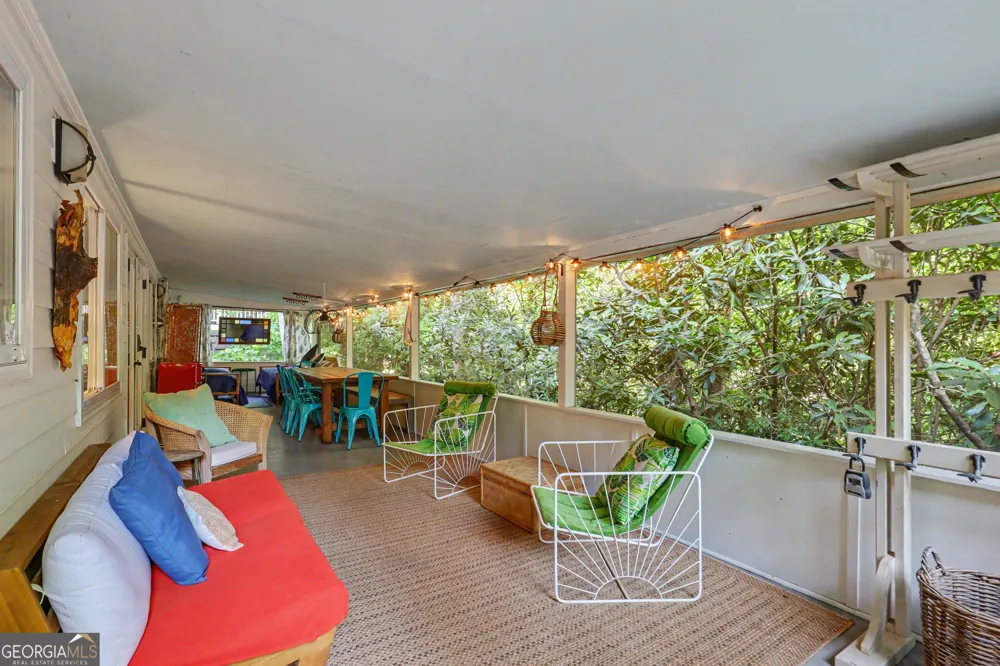 276 Fulton RD Tiger, GA 30576