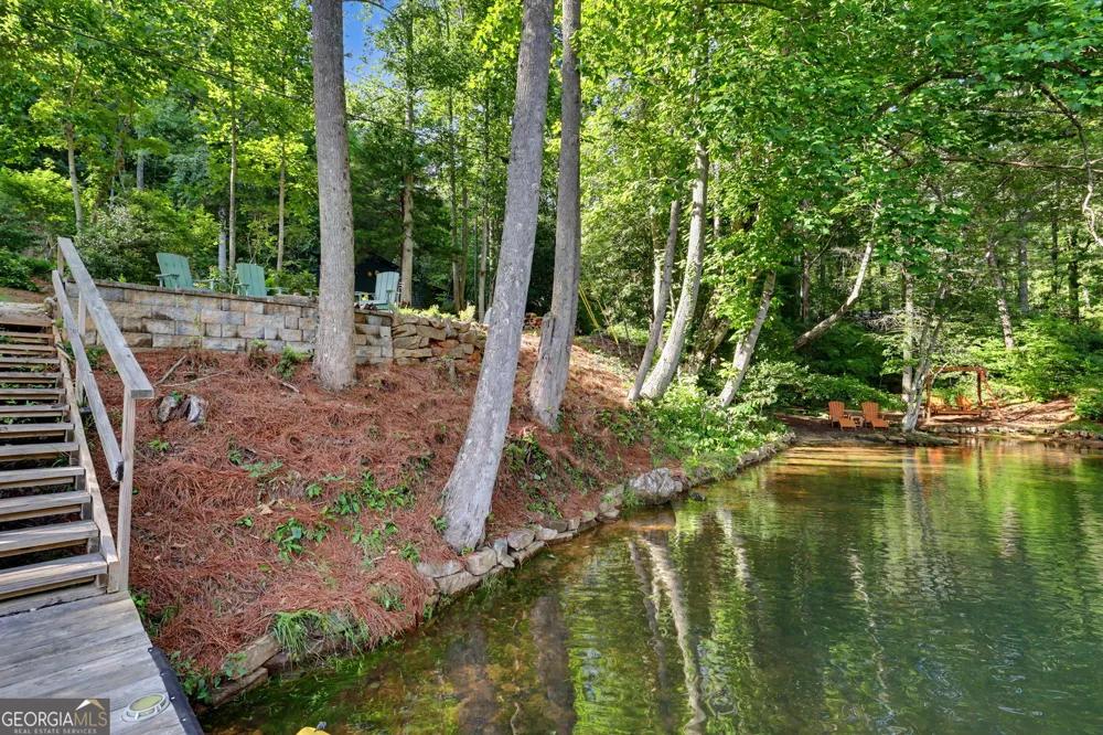 276 Fulton RD Tiger, GA 30576