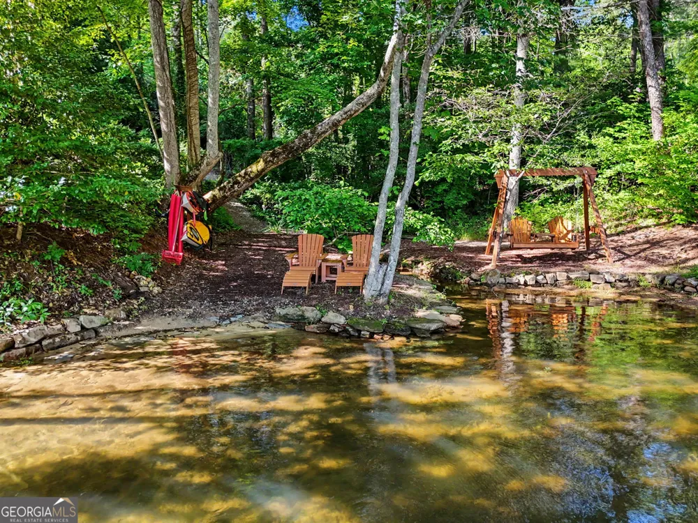 276 Fulton RD Tiger, GA 30576
