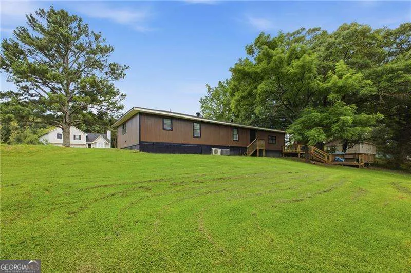 530 Old Cedartown RD Rockmart, GA 30153