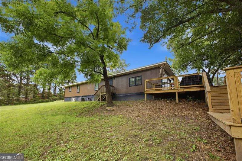530 Old Cedartown RD Rockmart, GA 30153