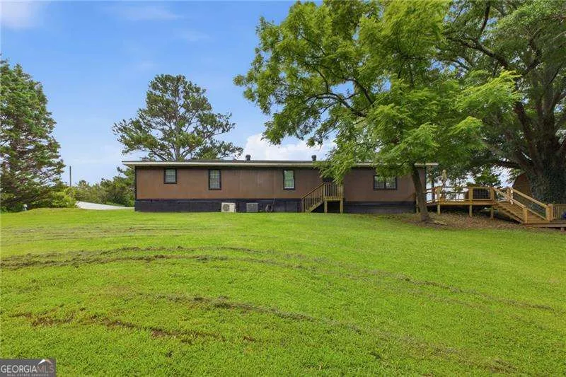 530 Old Cedartown RD Rockmart, GA 30153
