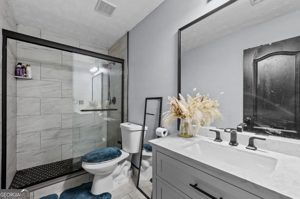40 Benjamin PT Oxford, GA 30054