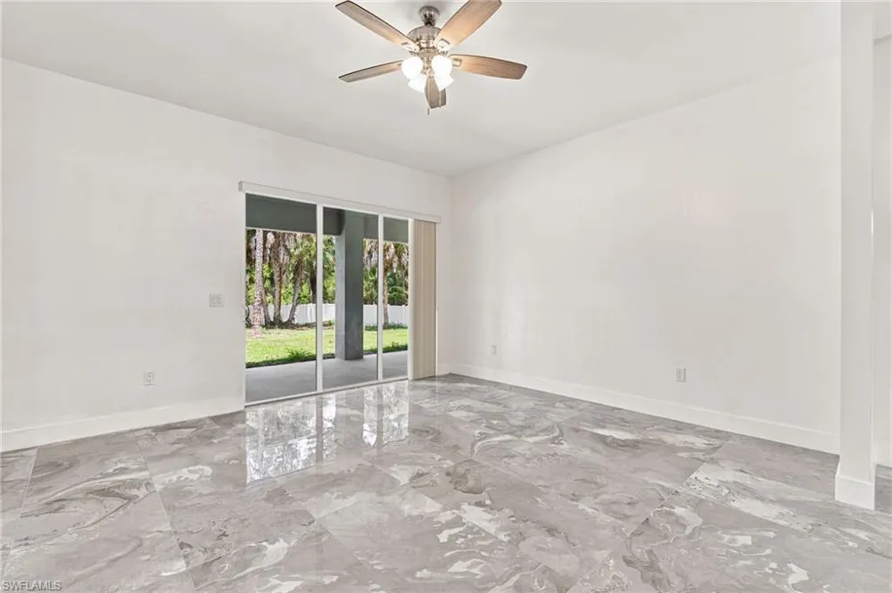 1853 Della Drive Naples, FL 34117