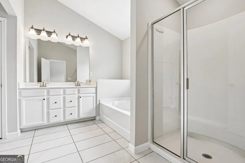 1208 Foxcroft LN Cumming, GA 30041