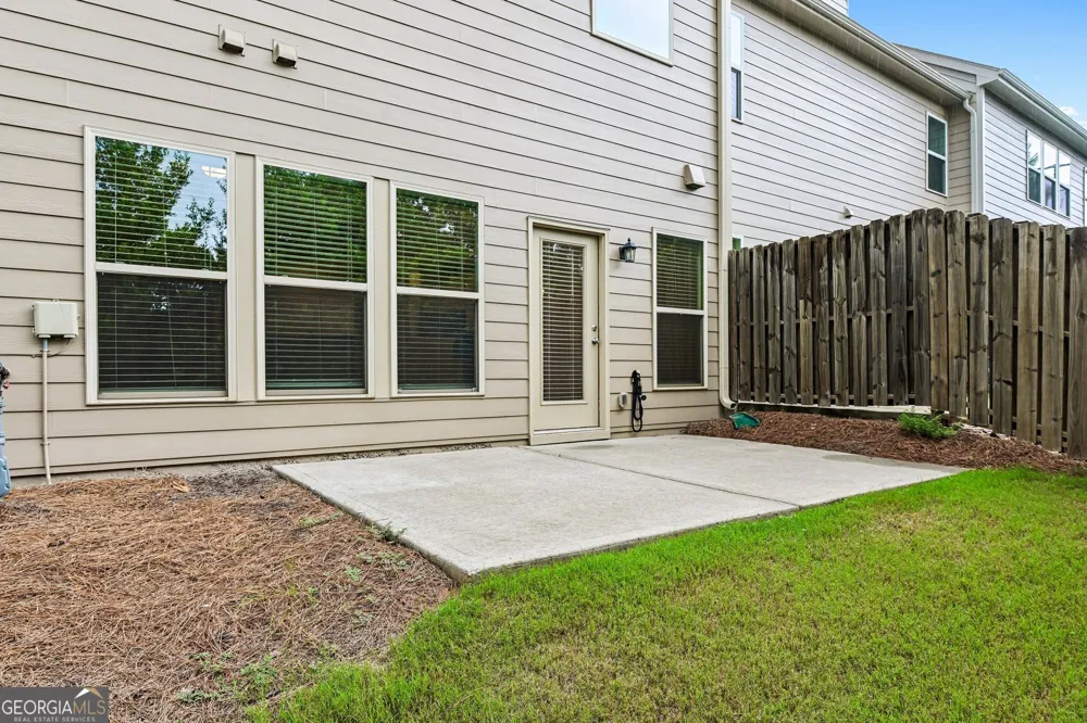 1208 Foxcroft LN Cumming, GA 30041