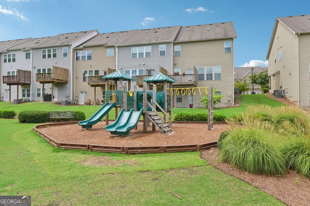 1208 Foxcroft LN Cumming, GA 30041