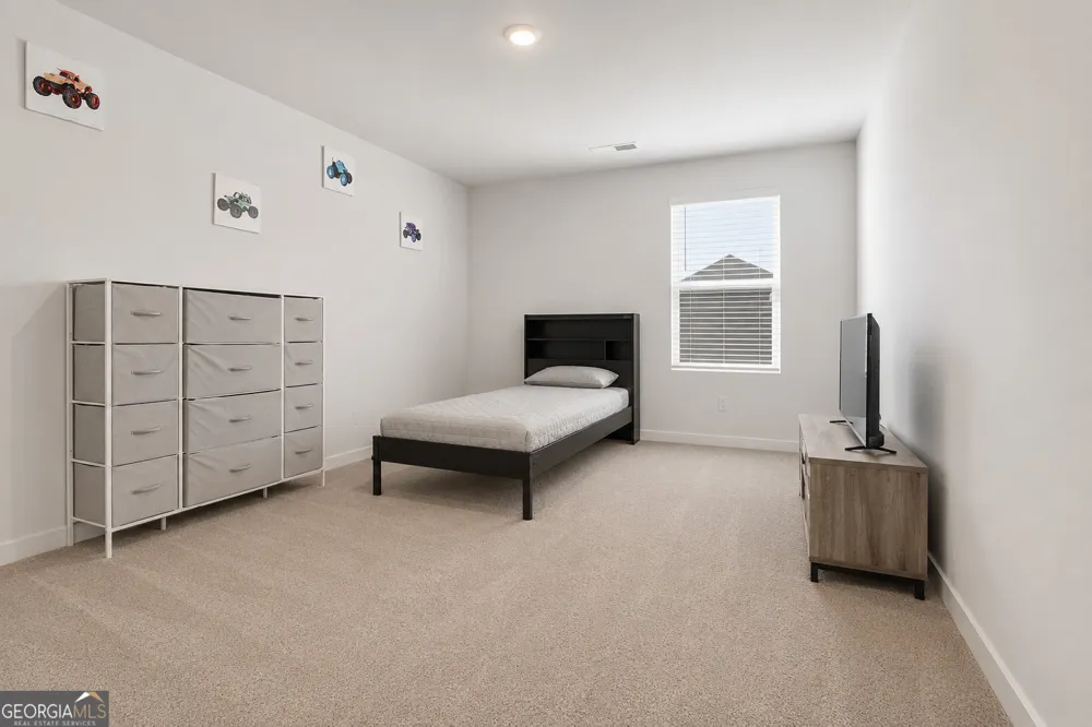 1129 Bluecoat CIR Hampton, GA 30228