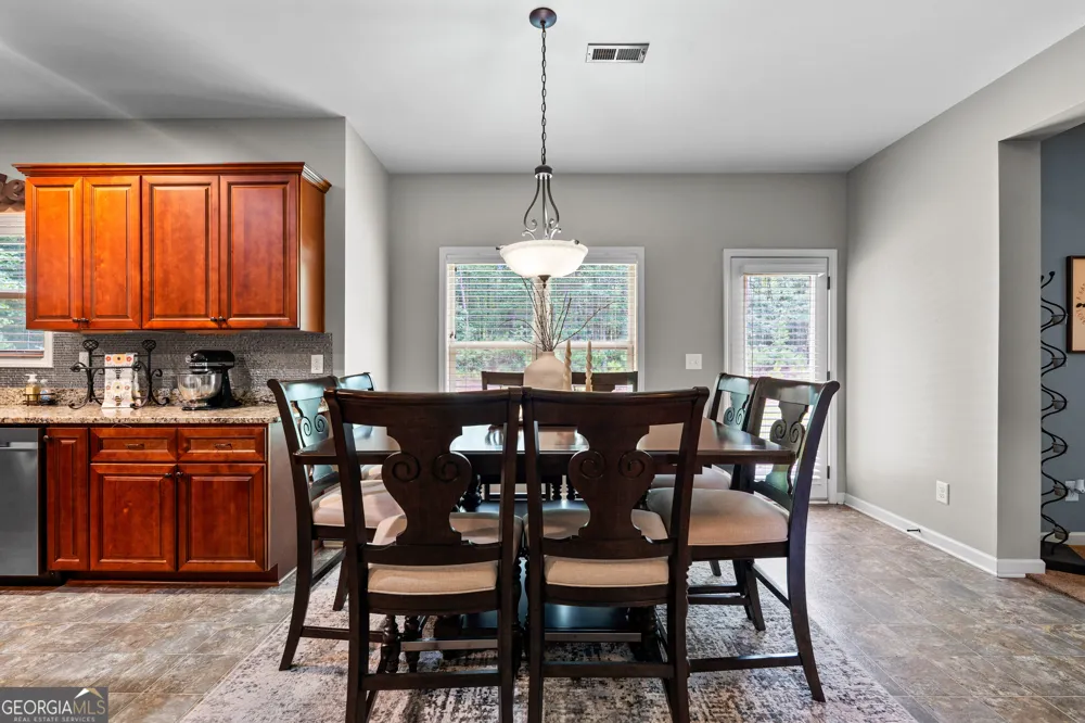 105 Renae LN Hogansville, GA 30230