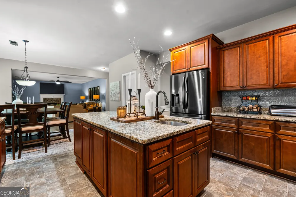 105 Renae LN Hogansville, GA 30230