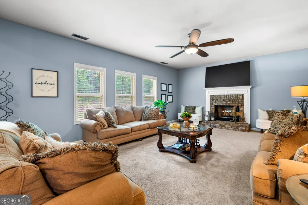 105 Renae LN Hogansville, GA 30230