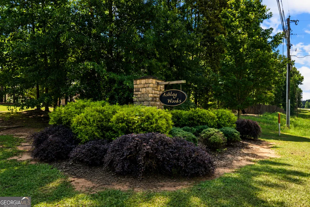 105 Renae LN Hogansville, GA 30230