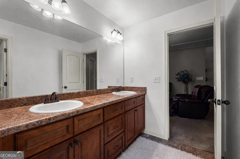 105 Renae LN Hogansville, GA 30230