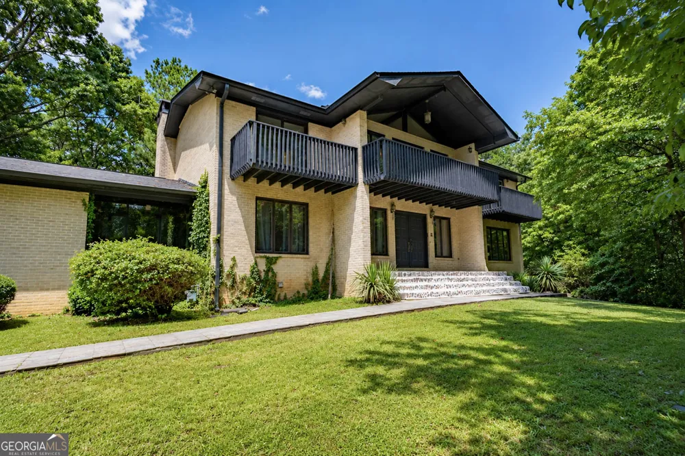106 Anna Ridge DR Heflin, AL 36264