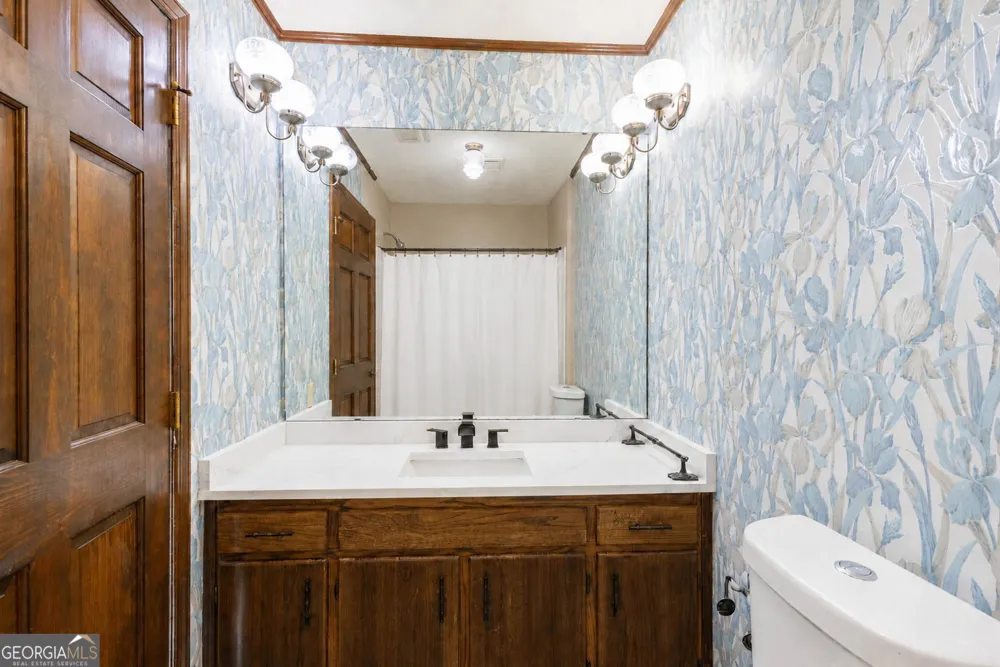 106 Anna Ridge DR Heflin, AL 36264