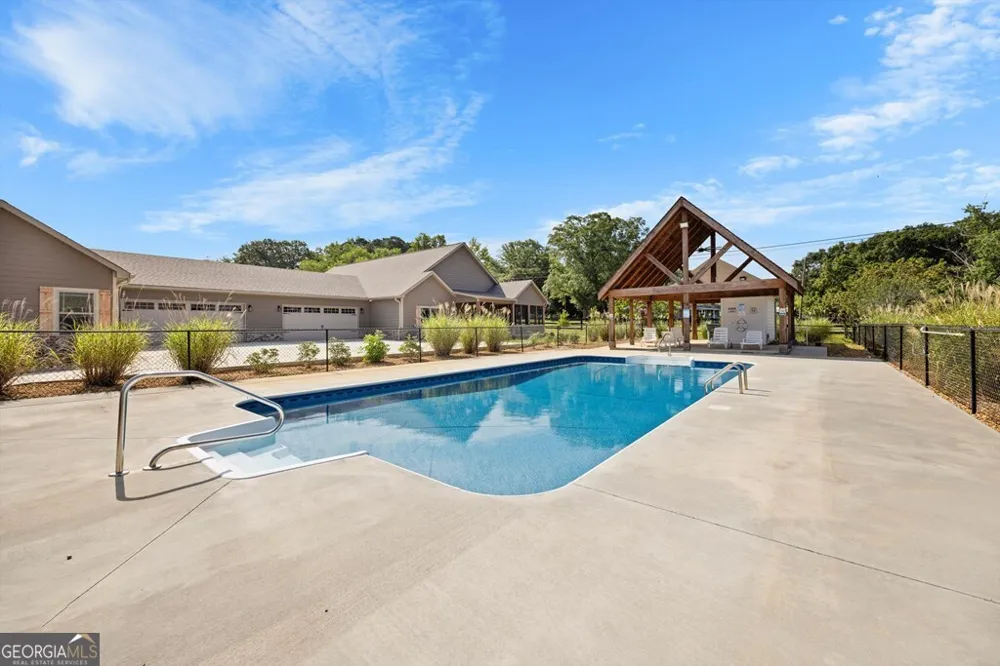 88 Maddox LN Chatsworth, GA 30705