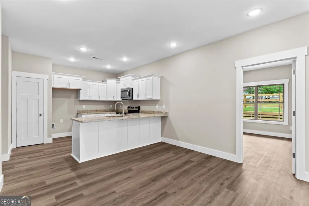 88 Maddox LN Chatsworth, GA 30705
