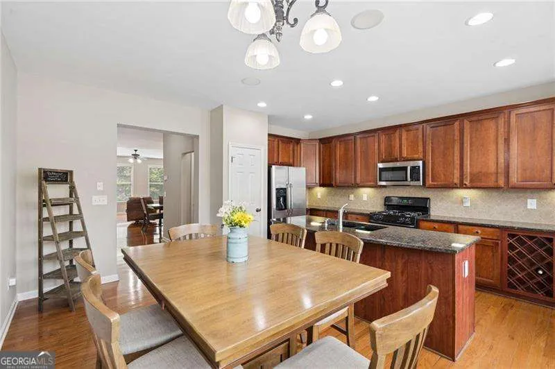 503 Grove Field CT Suwanee, GA 30024