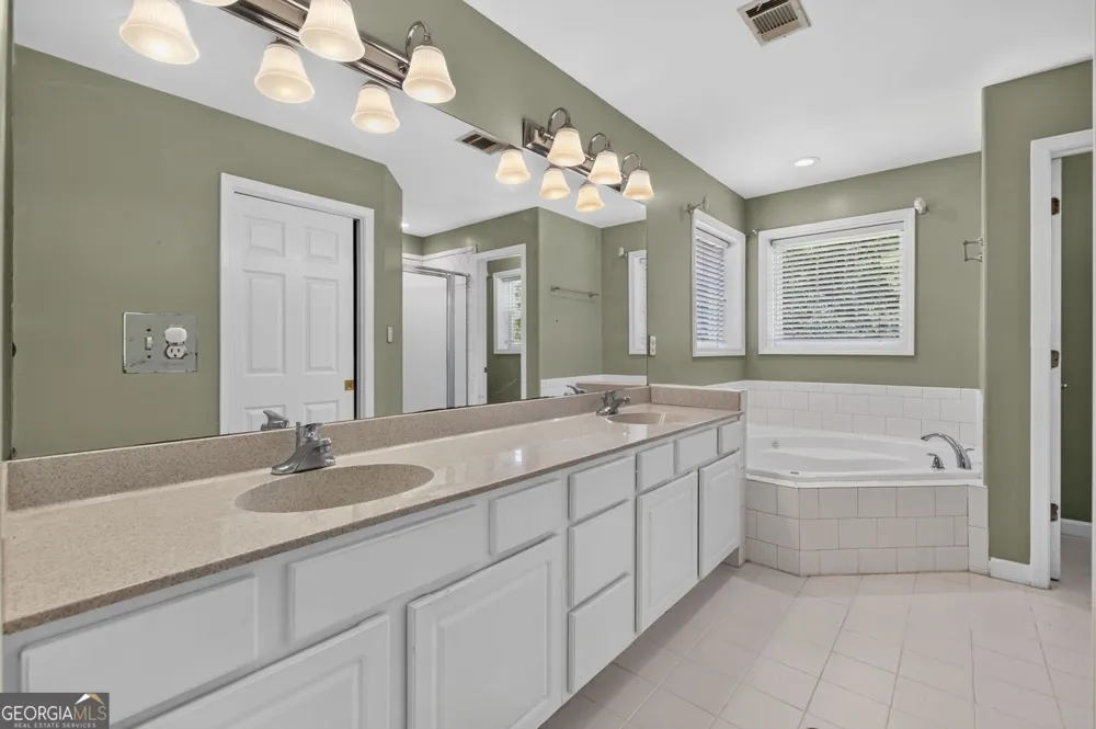 5950 Sequoia LN Douglasville, GA 30135