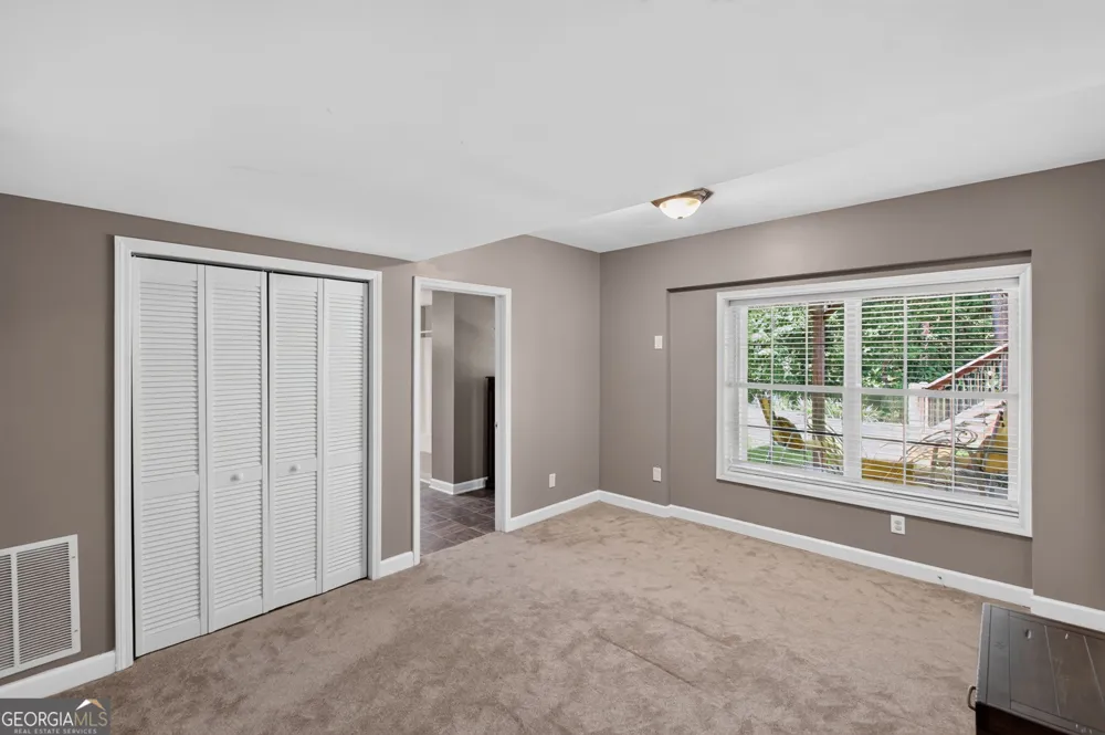 5950 Sequoia LN Douglasville, GA 30135