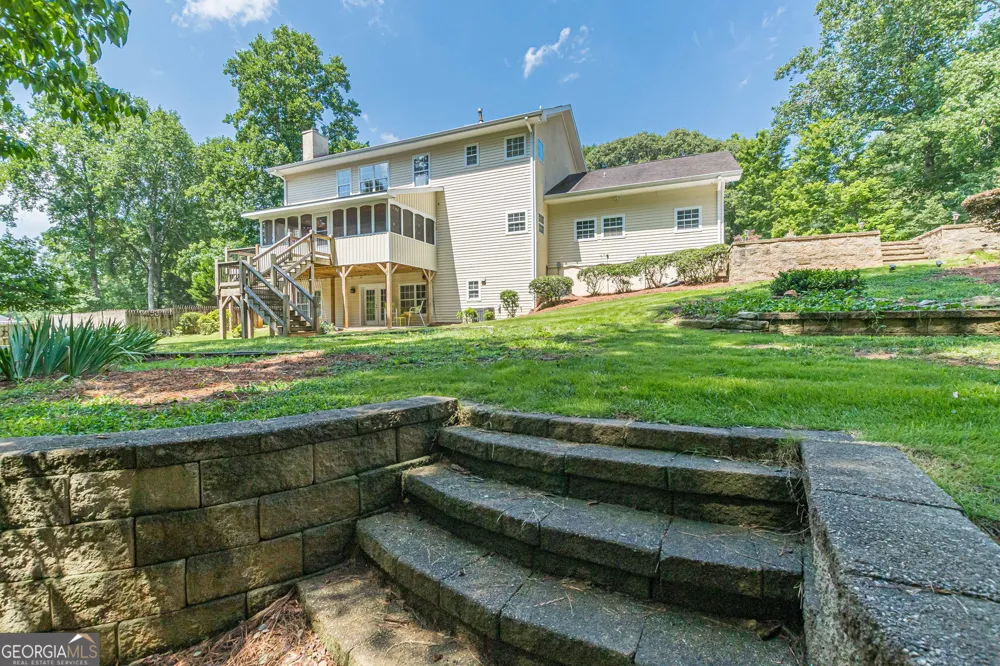 5950 Sequoia LN Douglasville, GA 30135