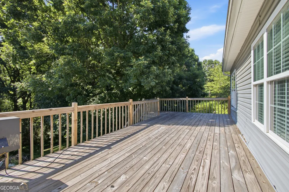 208 Stonington DR Mount Airy, GA 30563