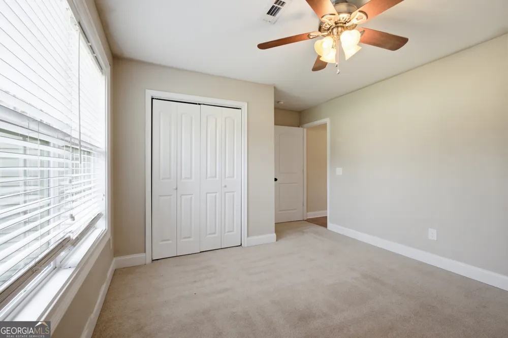 208 Stonington DR Mount Airy, GA 30563