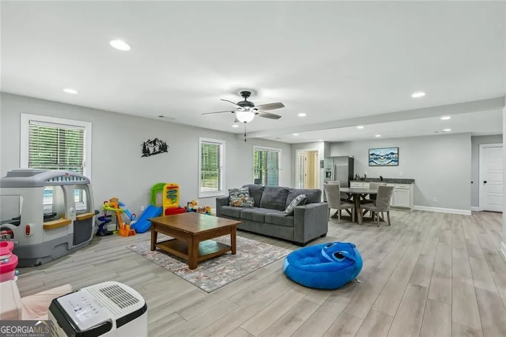 96 Grassy Springs CT Oxford, GA 30054