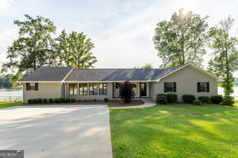 139 Admiralty Way Milledgeville, GA 31061