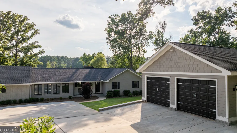 139 Admiralty Way Milledgeville, GA 31061