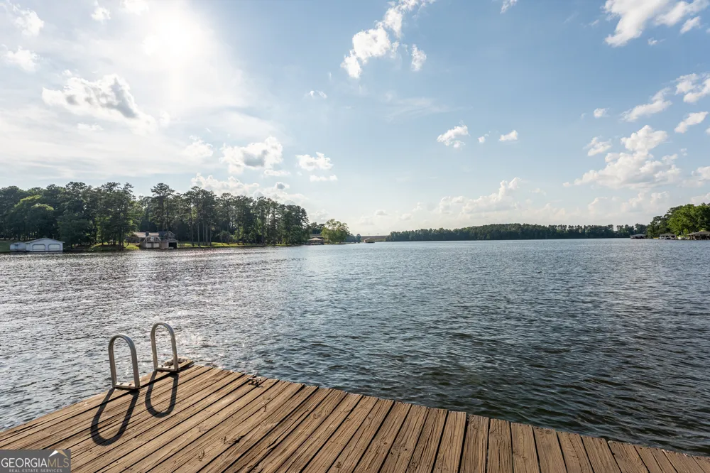 139 Admiralty Way Milledgeville, GA 31061