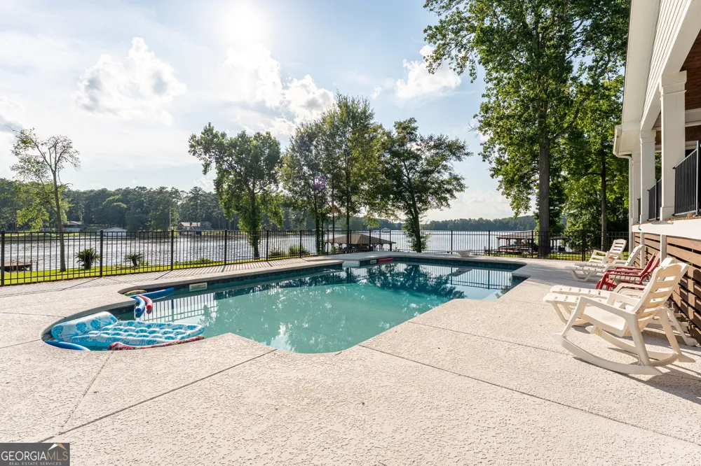 139 Admiralty Way Milledgeville, GA 31061