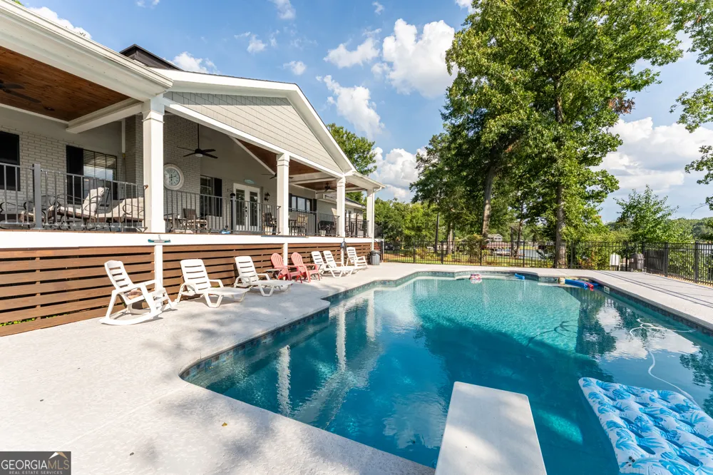 139 Admiralty Way Milledgeville, GA 31061